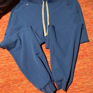 Only worn once. Perfect condition. Royal blue